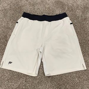 Fabletics Franchise Shorts - Off White/Cream